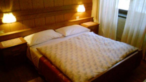 Campiglio Bilocale Monte Spinale  Мадонна Ди Кампильо